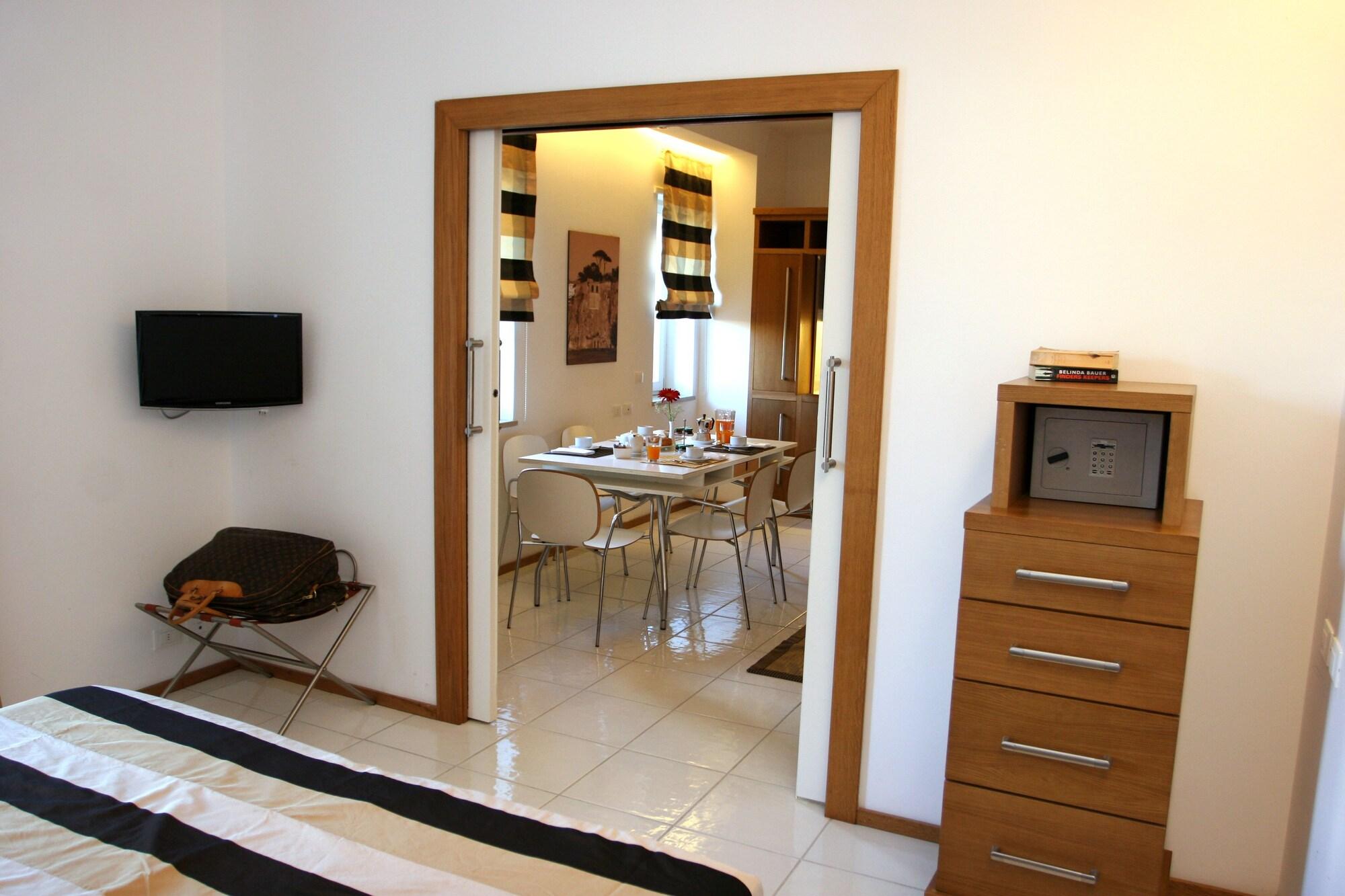 Rota Suites Сорренто Екстер'єр фото