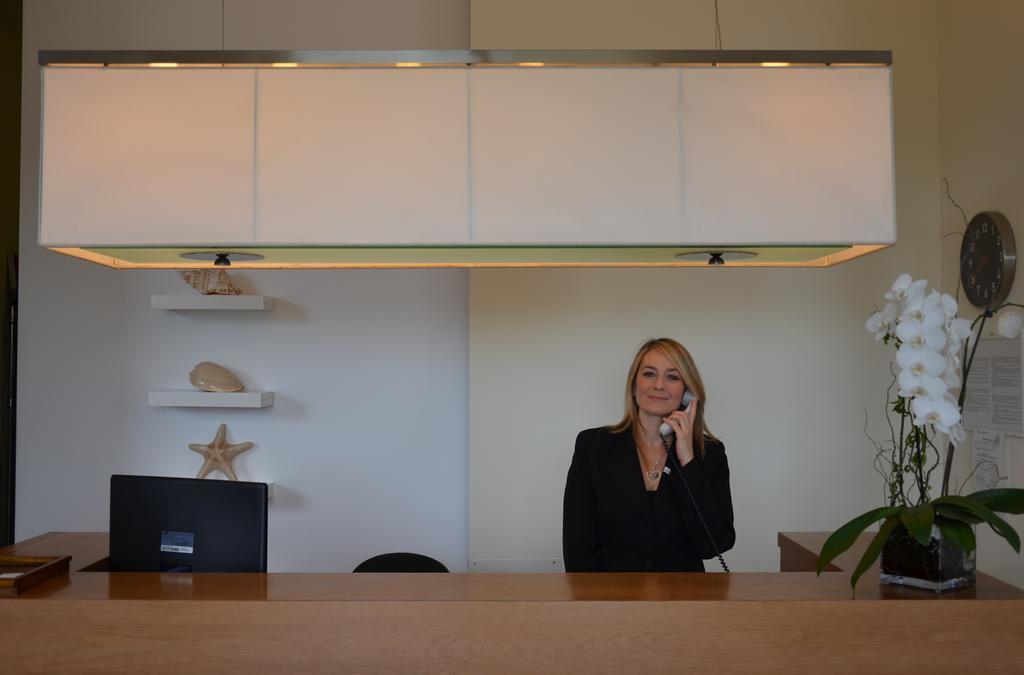Rota Suites Сорренто Екстер'єр фото